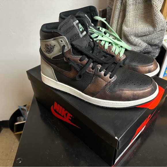 Air Jordan 1 High OG Size 11.5 - Picture 3 of 6